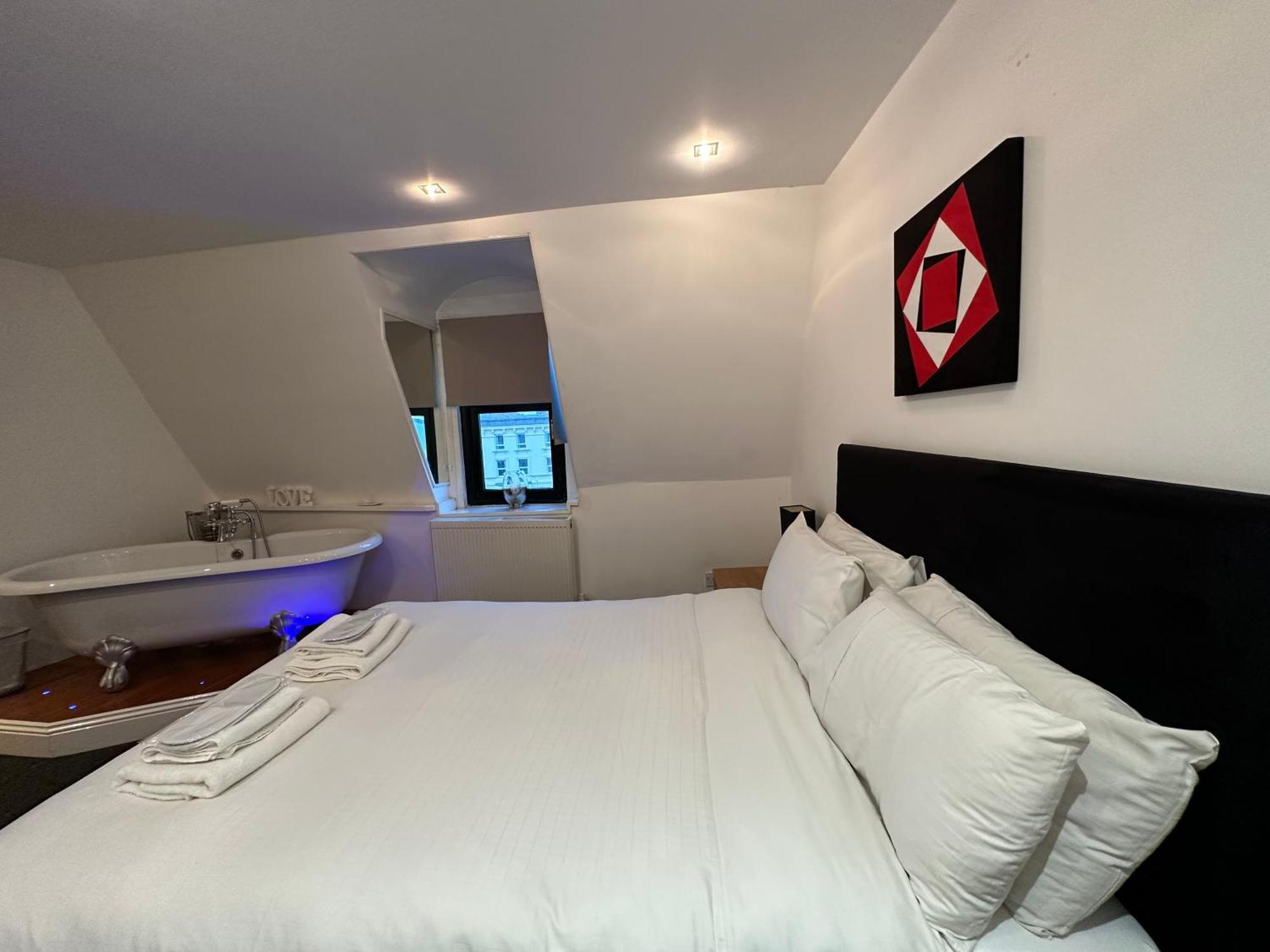 The Carlton'S Holiday Suites Bridlington Extérieur photo